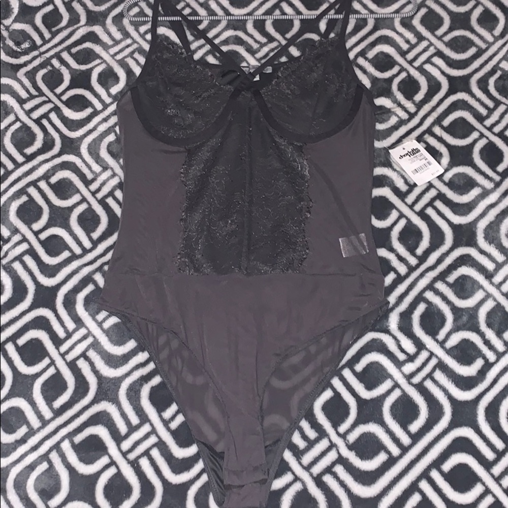 NWT bodysuit 💕